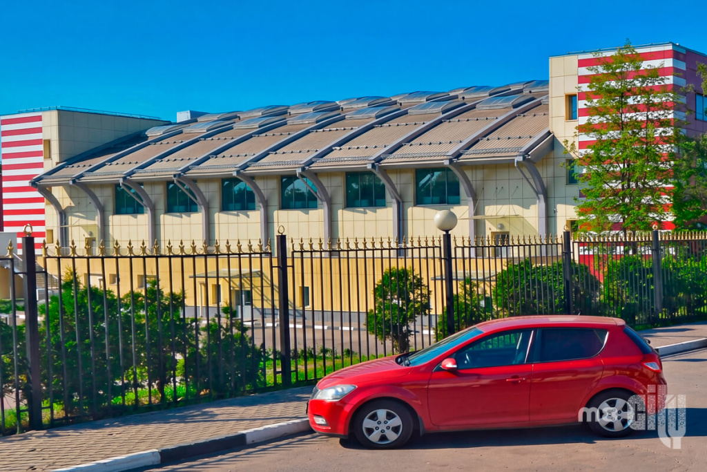 Зенитные фонари для спортивных залов