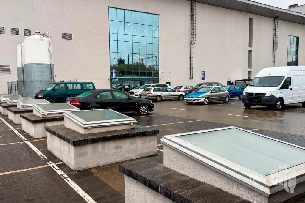 Точечные зенитные фонари для ТЦ