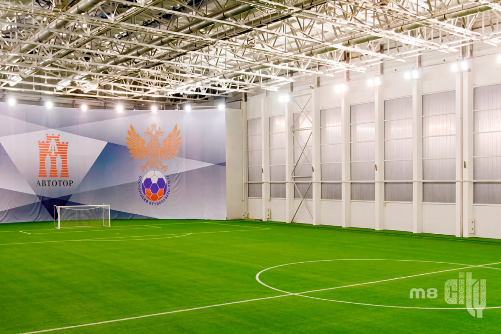 Ленточное остекление спортзалов